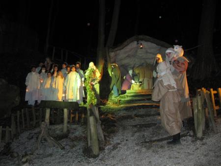 Predstava Božična noč pri Ivanovem izviru 14